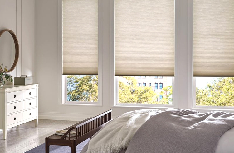Honeycomb curtain