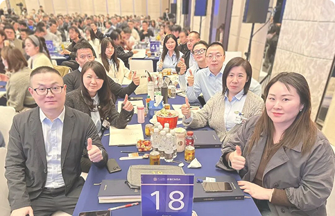 Empowering with learning, gathering strength to move forward | LIDI uses team learning to gather momentum and sprint towards the leading brand of smart window decoration