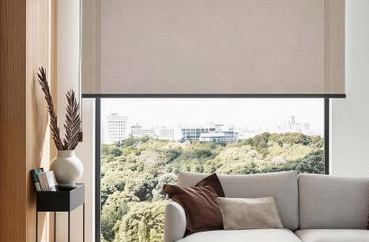 Italian Style Roller Blind